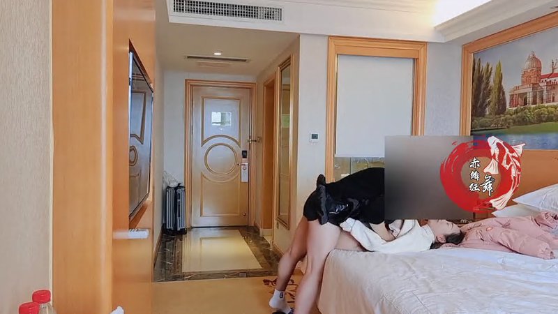 推特网黄，巨乳人妻露脸熟女【赤鳞狂舞】系列⑧，多体位多制服，无套内射，最真实性爱1